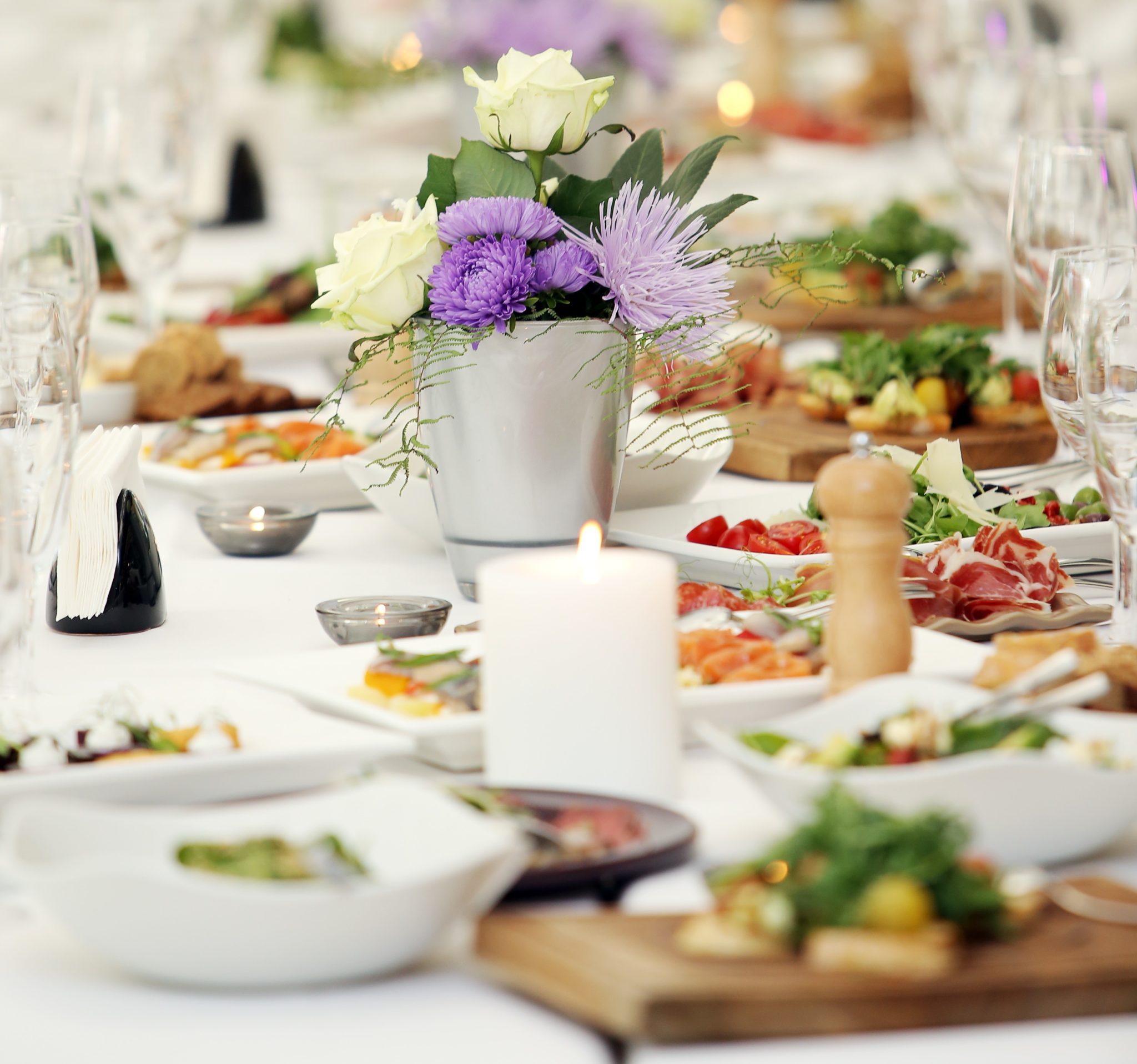 PLATEAUX REPAS